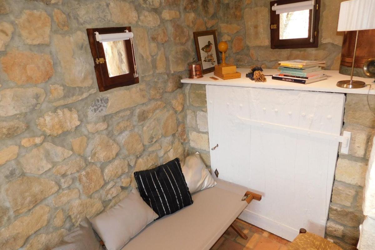 Chambre D'Hotes Les Cerisiers Vesseaux ภายนอก รูปภาพ